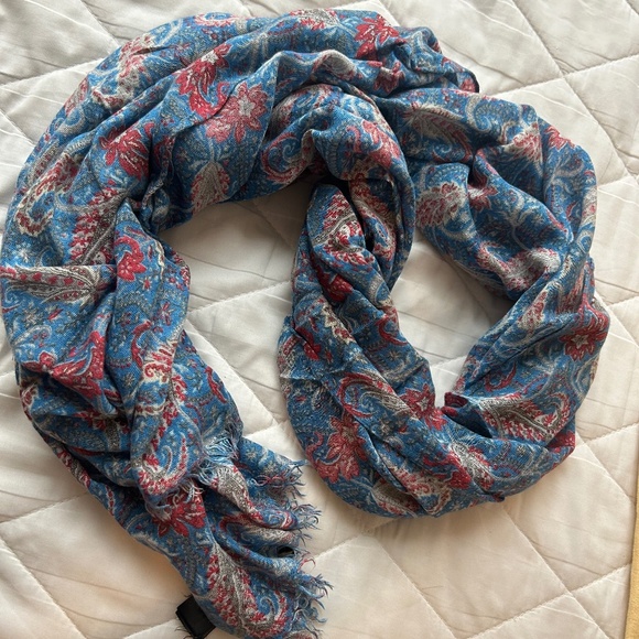 Massimo Dutti blue scarf - Picture 1 of 3